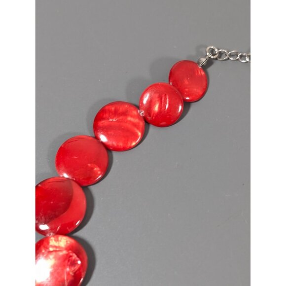 Charming Charlie Red Shell Disc Necklace Statement Beachy Boho 19" - Picture 6 of 9